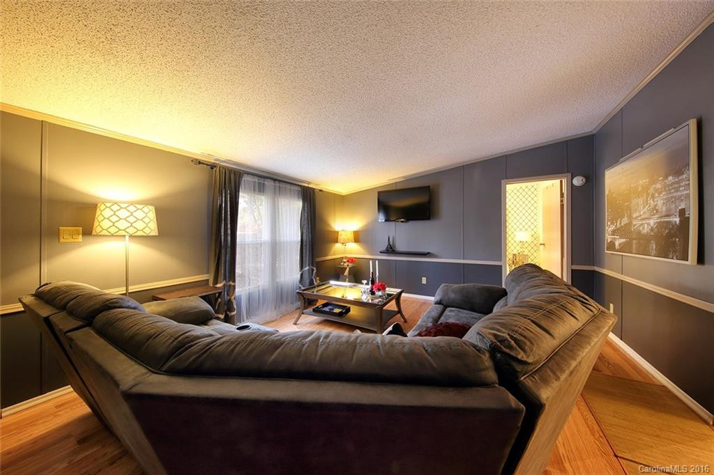 241 Laurelwood Lane - Photo 5