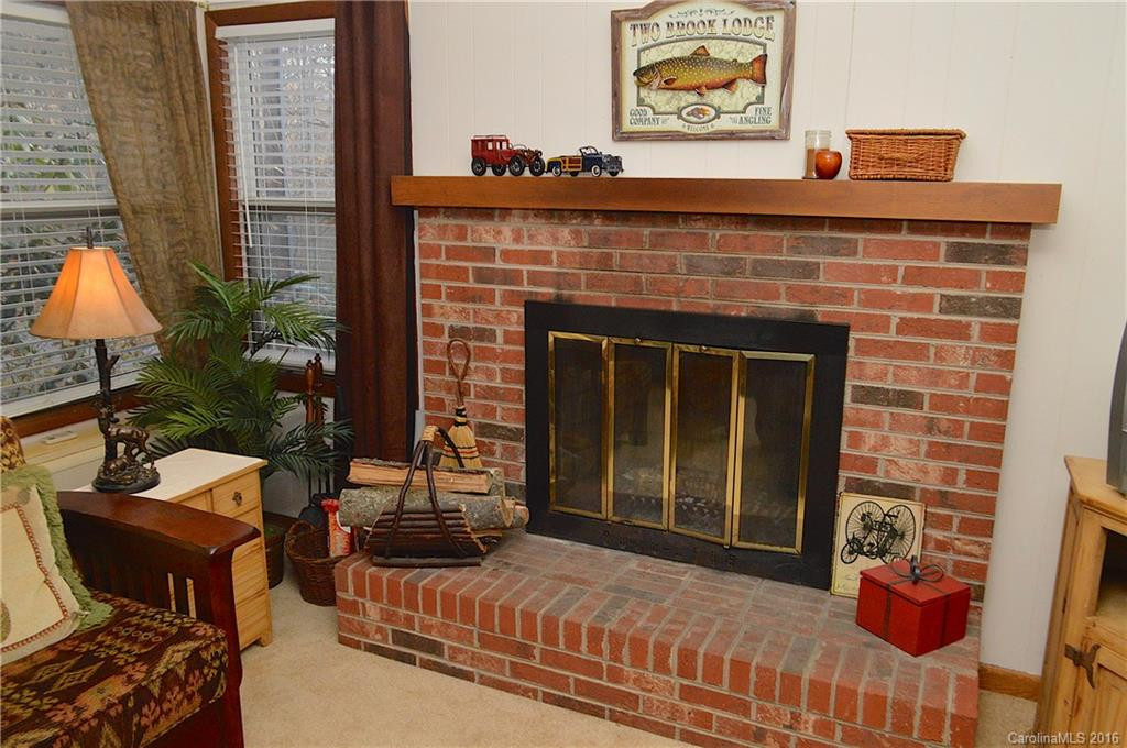 281 Reuben Branch Road - Photo 3