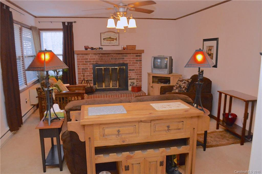 281 Reuben Branch Road - Photo 10