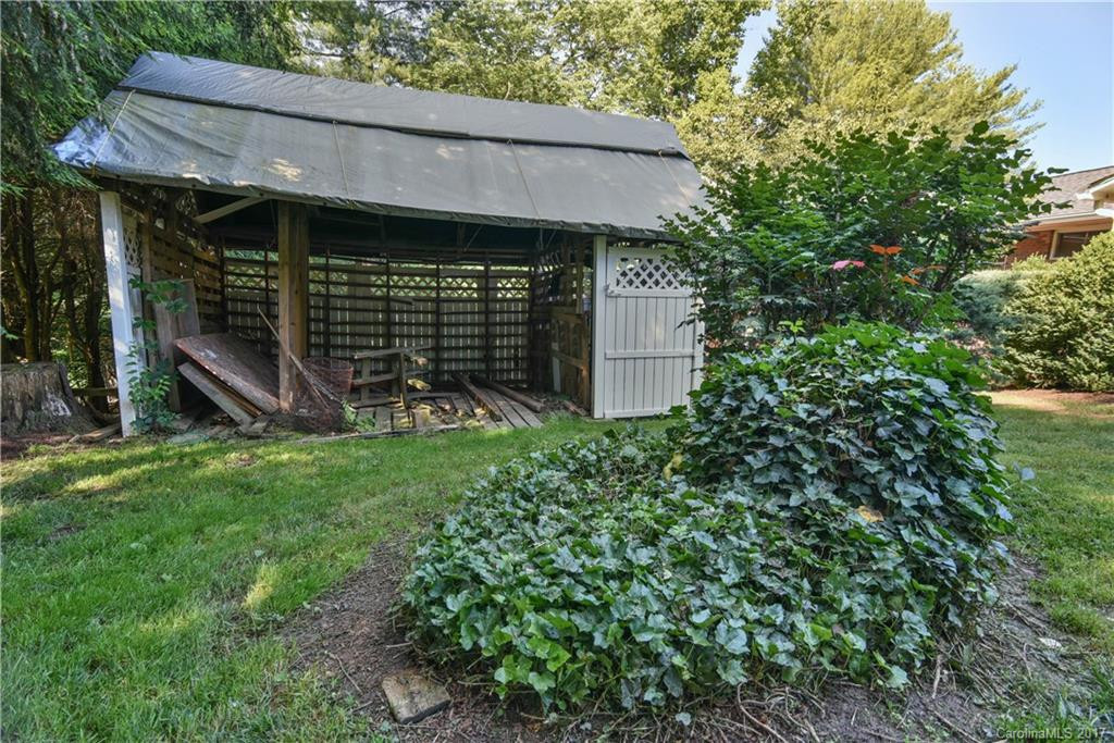 1 Greenleaf Circle - Photo 17