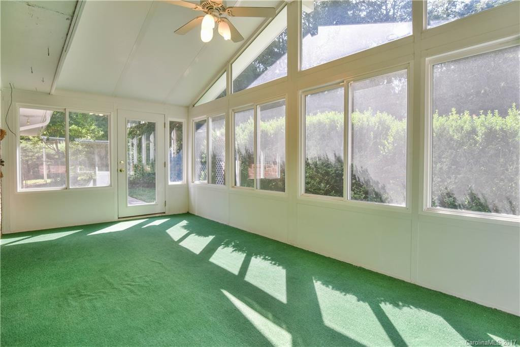 1 Greenleaf Circle - Photo 21