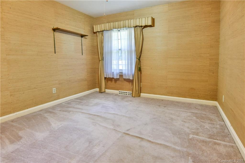 1 Greenleaf Circle - Photo 10