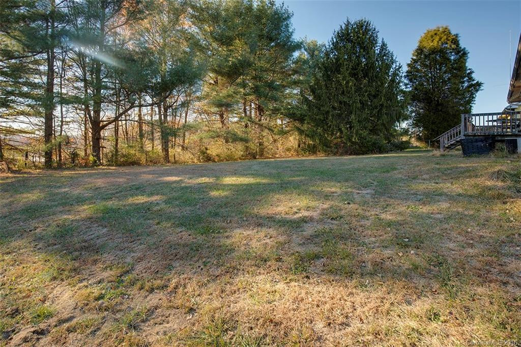 114 Willowbrook Road - Photo 3