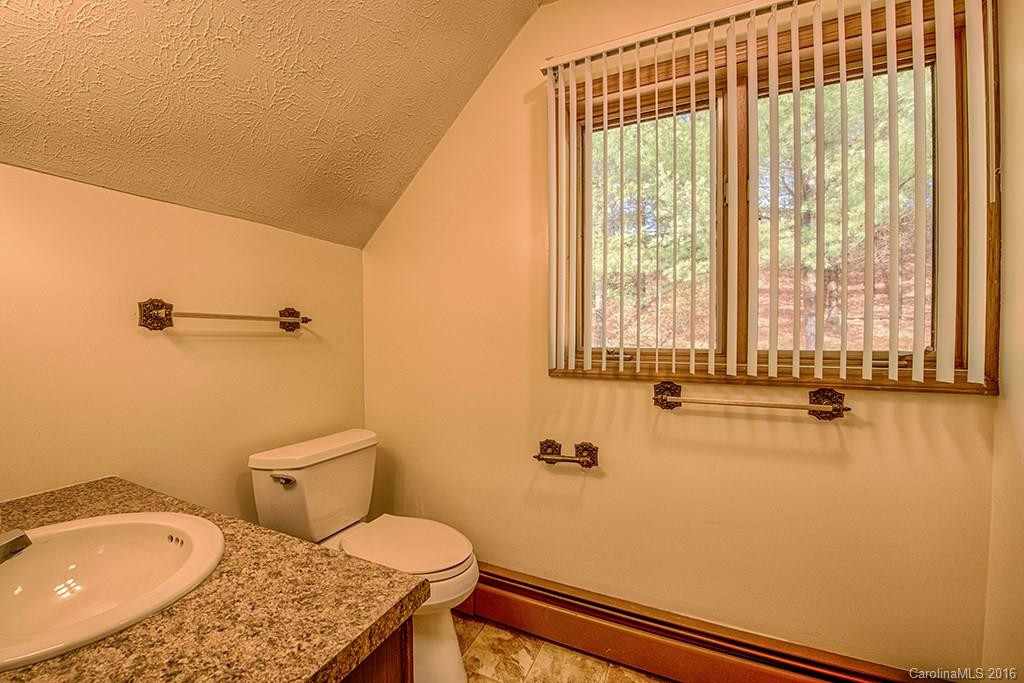 8 Elaine Drive - Photo 21