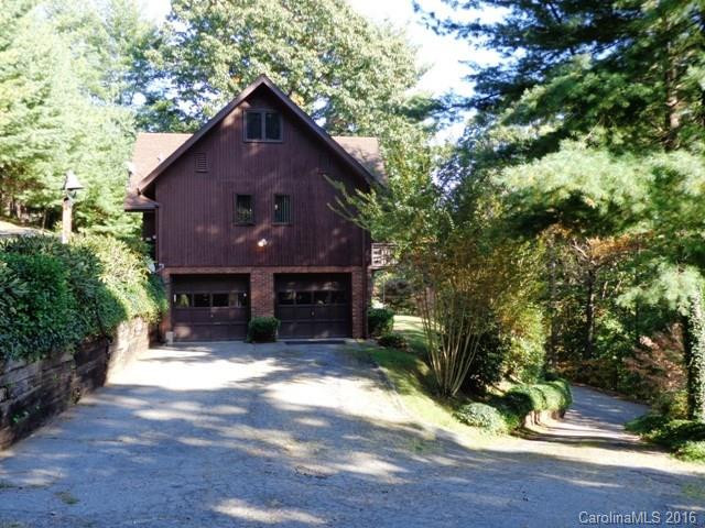 8 Elaine Drive - Photo 4