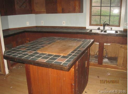 10913 Rush Fork Road - Photo 2