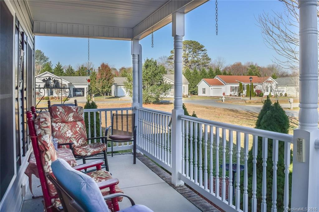 408 Sassafras Drive - Photo 3