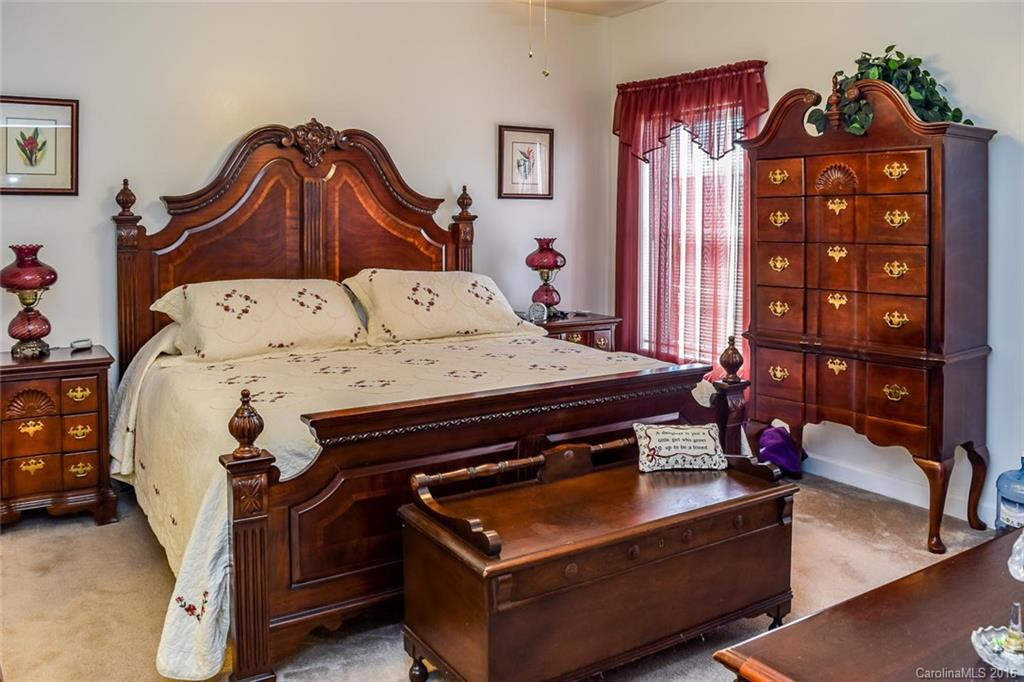 408 Sassafras Drive - Photo 10