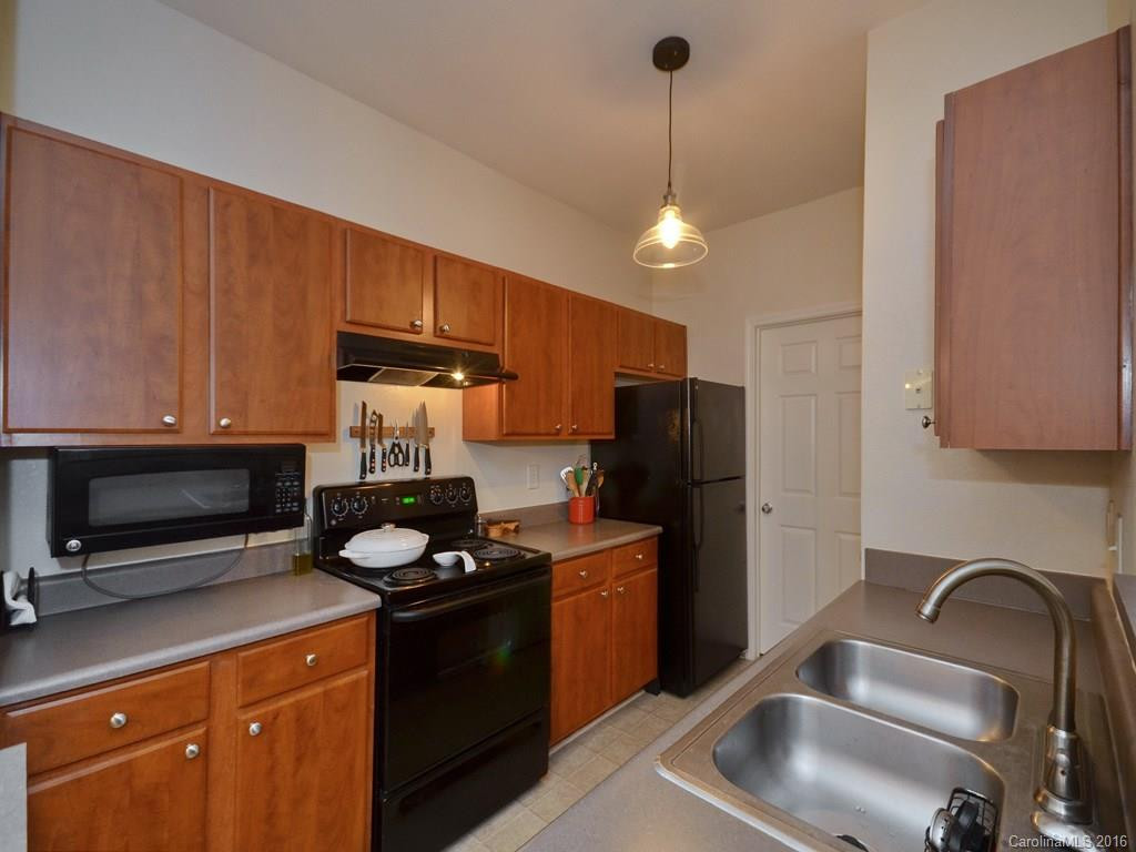 600 Vista Lake Drive #205 - Photo 6