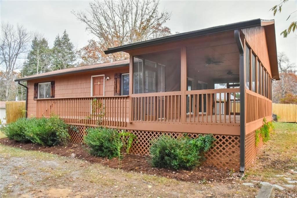 121 Craggy Street - Photo 2