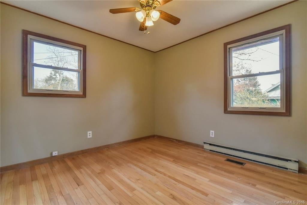 121 Craggy Street - Photo 16