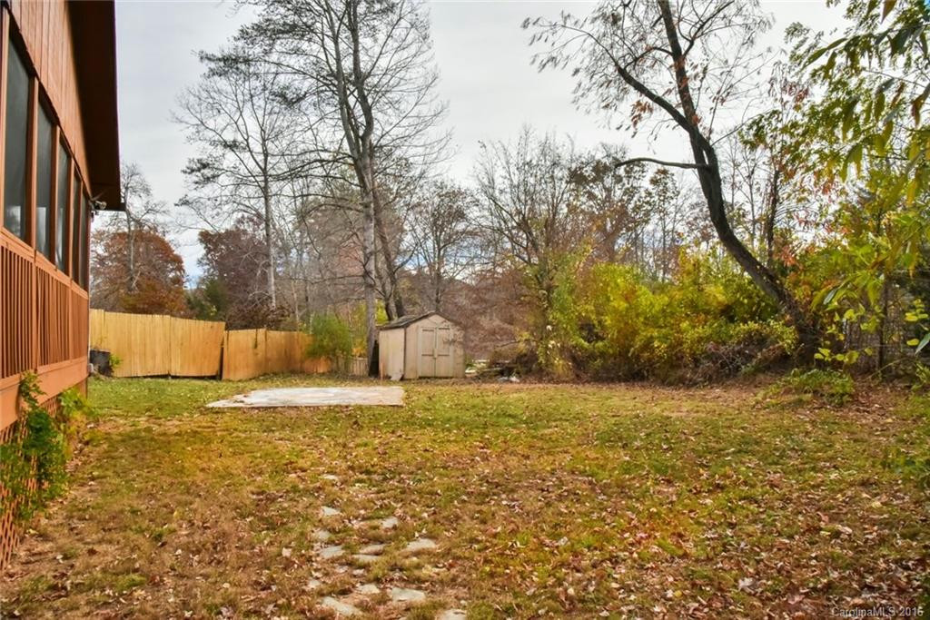121 Craggy Street - Photo 23