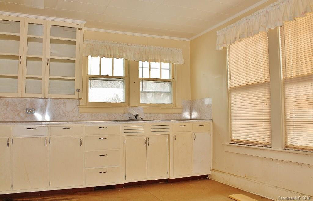 94 Spalding Road - Photo 5