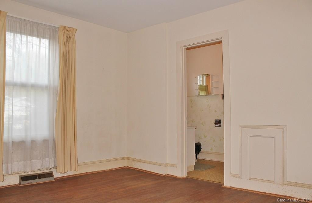 94 Spalding Road - Photo 9