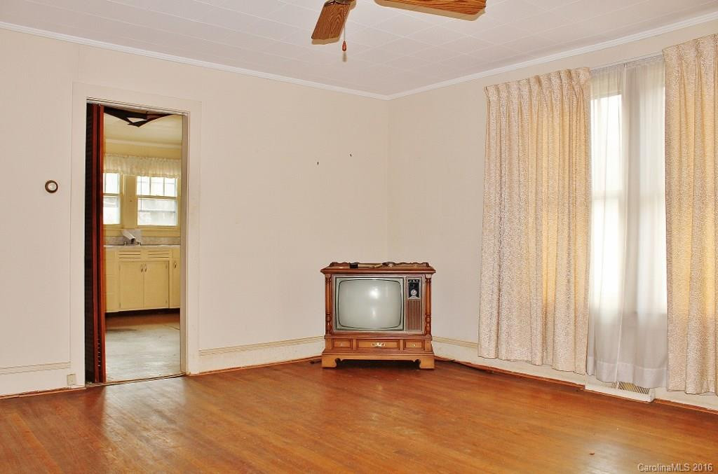 94 Spalding Road - Photo 10