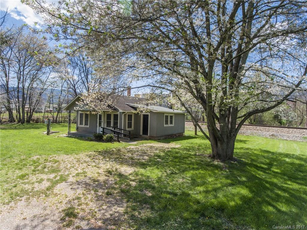 824 Brown Avenue - Photo 8