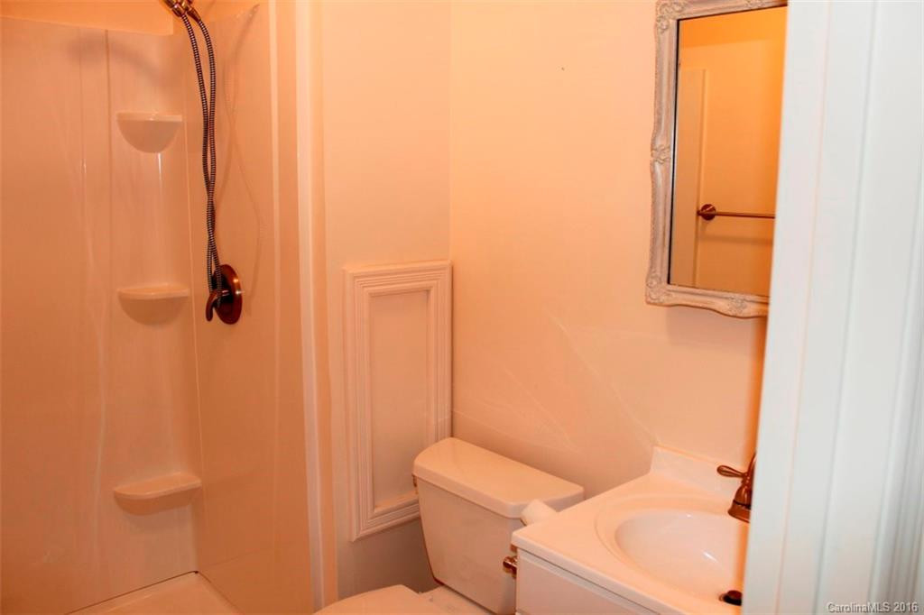 27 Capri Lane #13-D - Photo 17