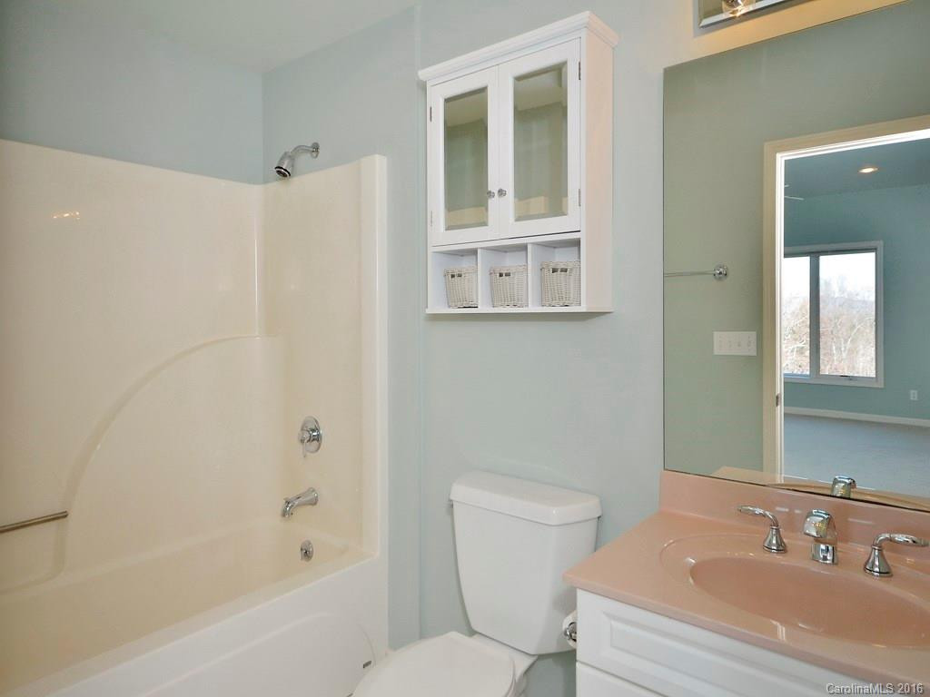 400 Claremont Drive - Photo 21