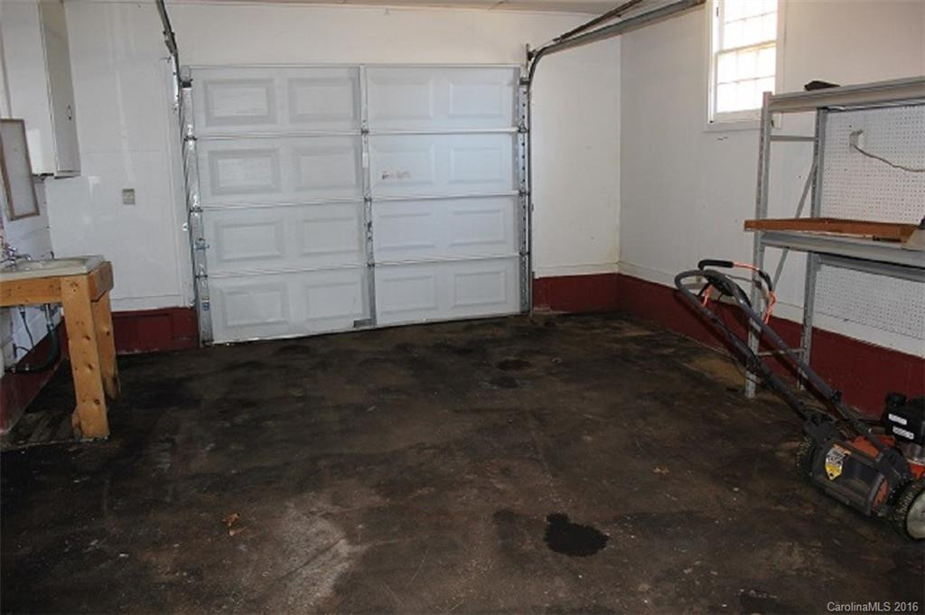 55 Mill Springs Road - Photo 17