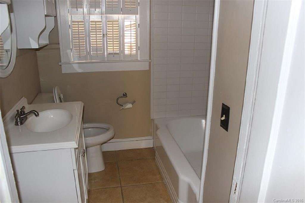 55 Mill Springs Road - Photo 18