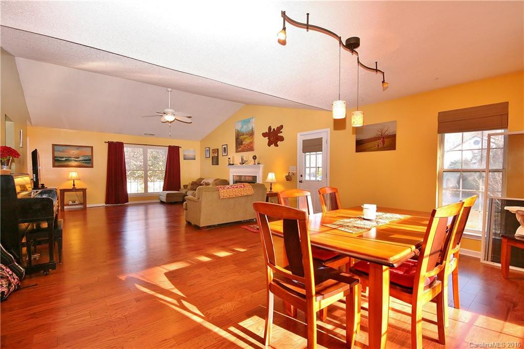 103 Snitzy Drive - Photo 6
