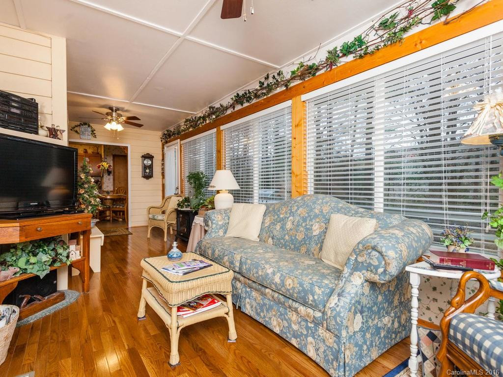 229 Pine Cove Lane - Photo 11