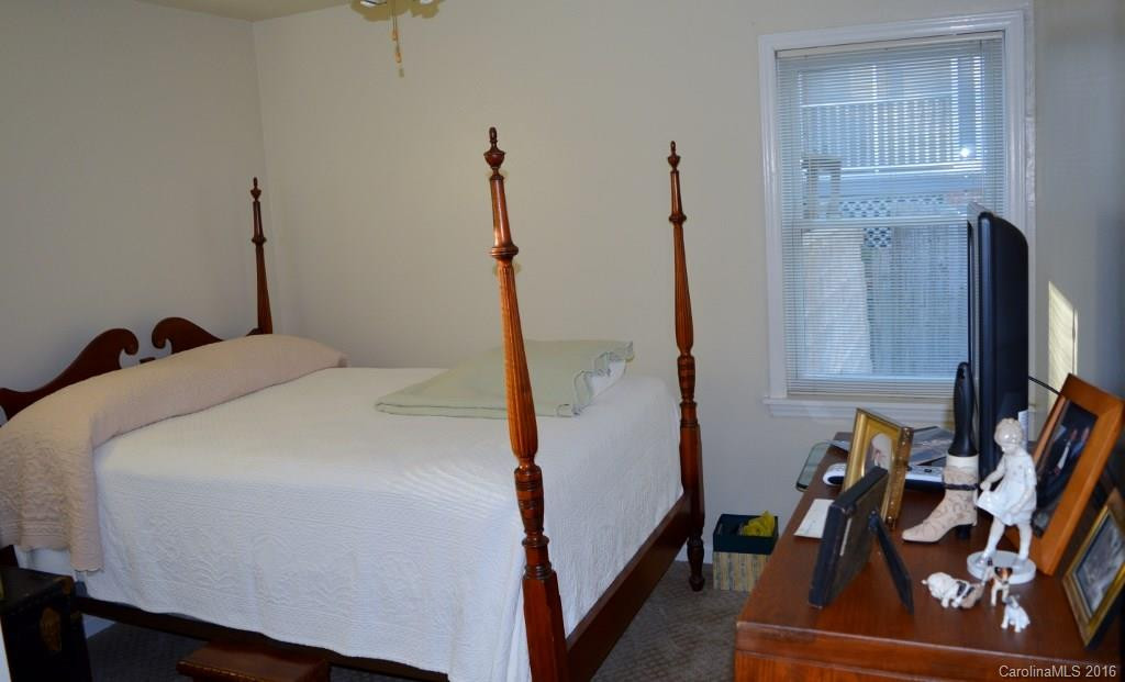 182 Lyncourt Drive - Photo 7
