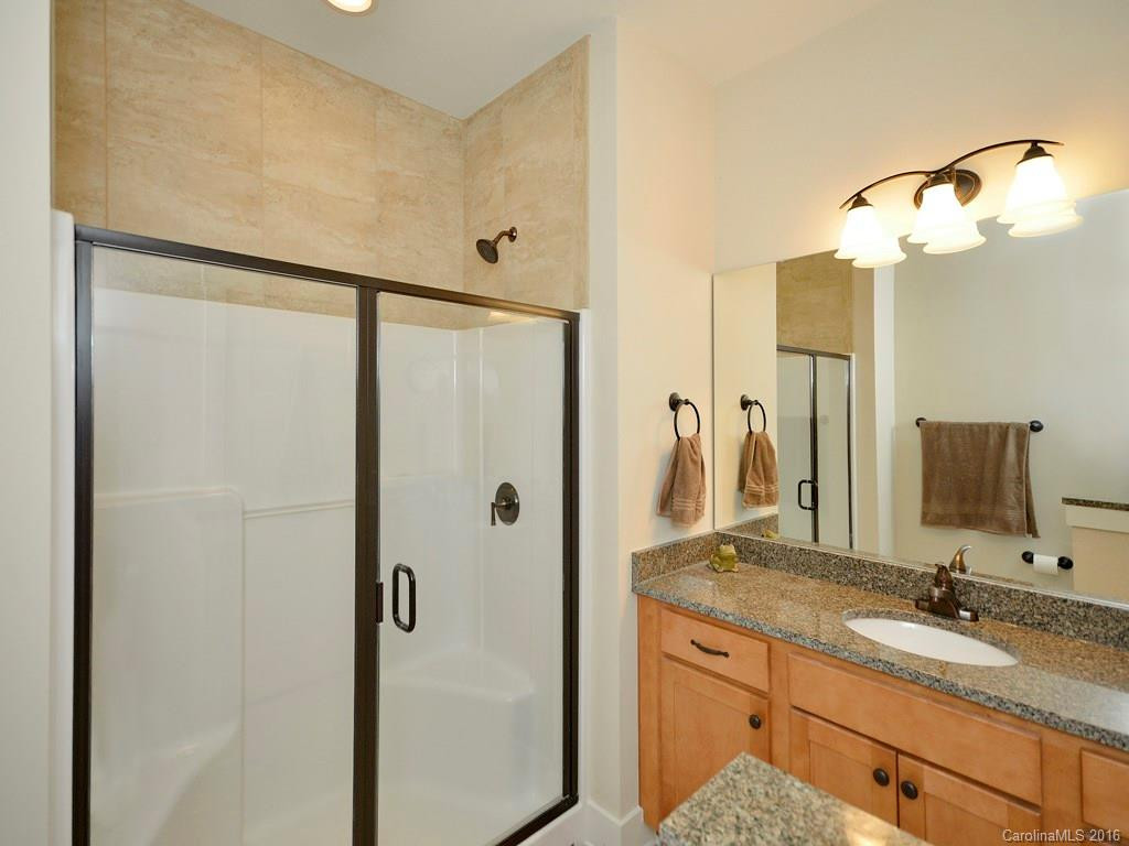 42 Fox Briar Drive #20 - Photo 9