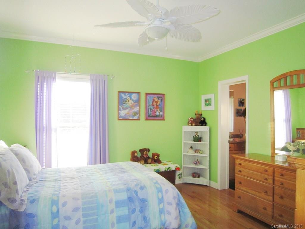 18 Wesley Drive - Photo 13