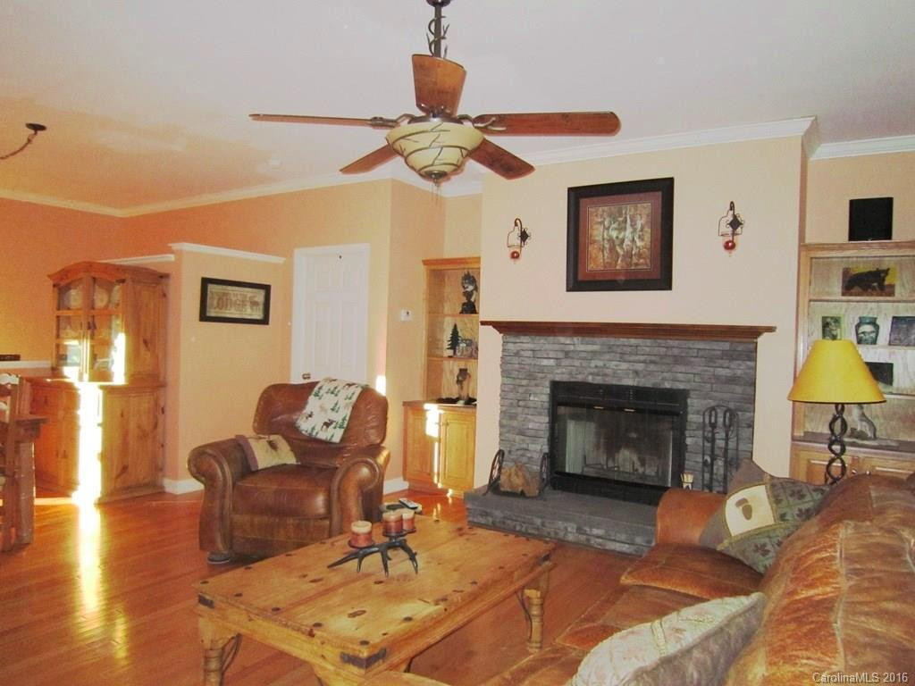 18 Wesley Drive - Photo 4
