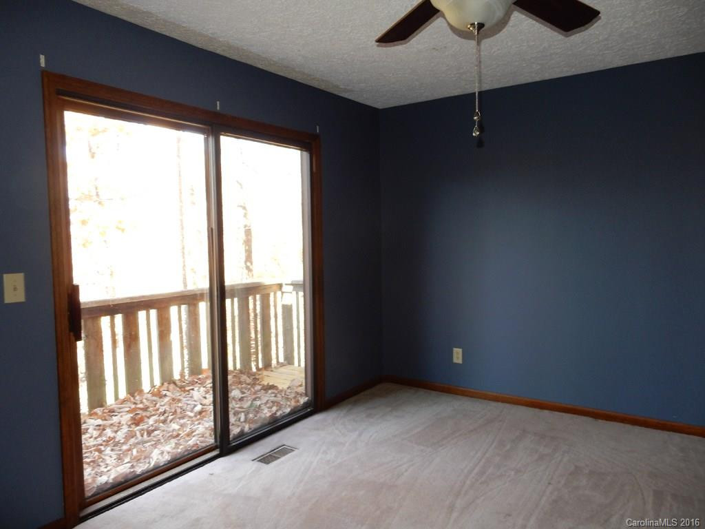 114 Ballantree Drive - Photo 11