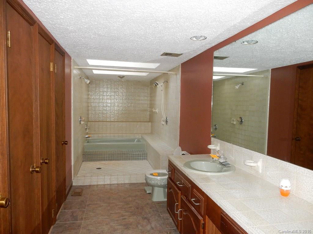 114 Ballantree Drive - Photo 13