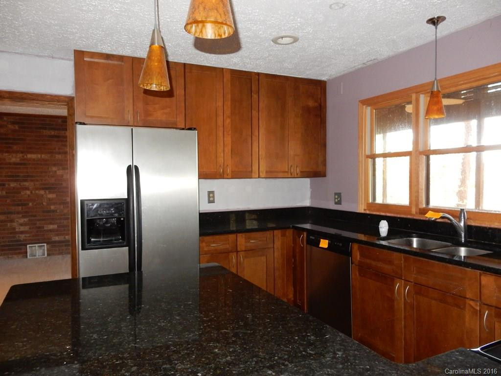 114 Ballantree Drive - Photo 8