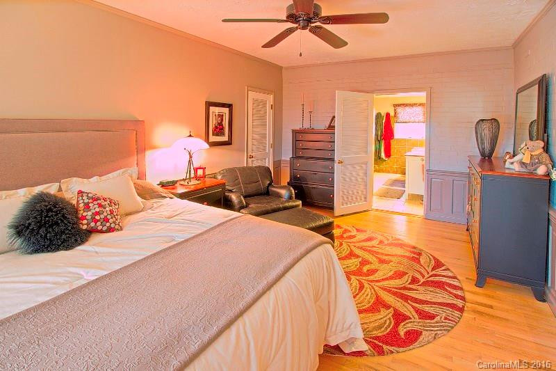 2505 Kanuga Road - Photo 16