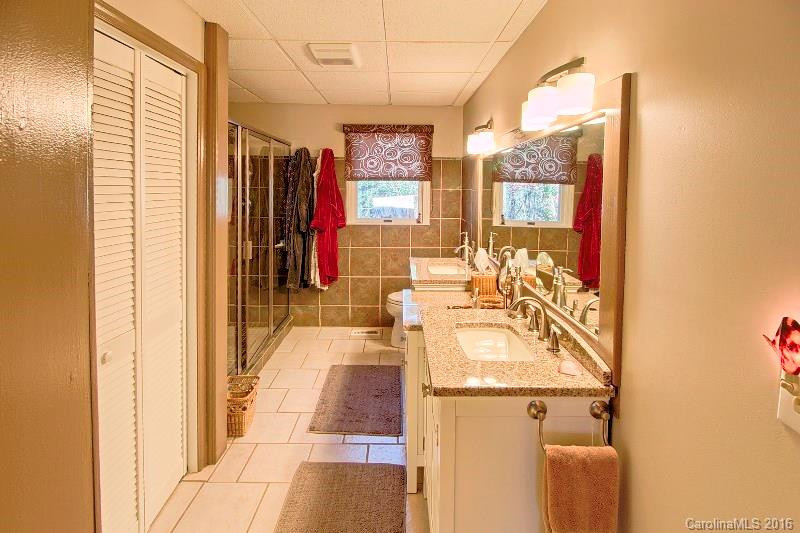 2505 Kanuga Road - Photo 17