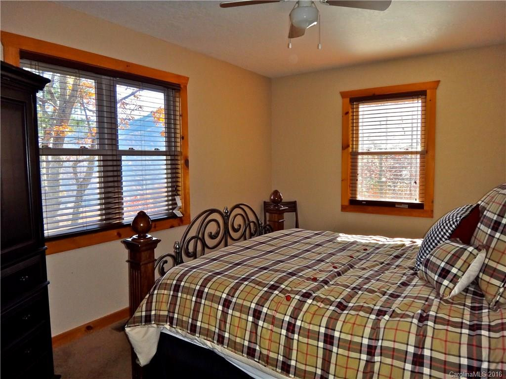 167 Saddle Drive - Photo 12