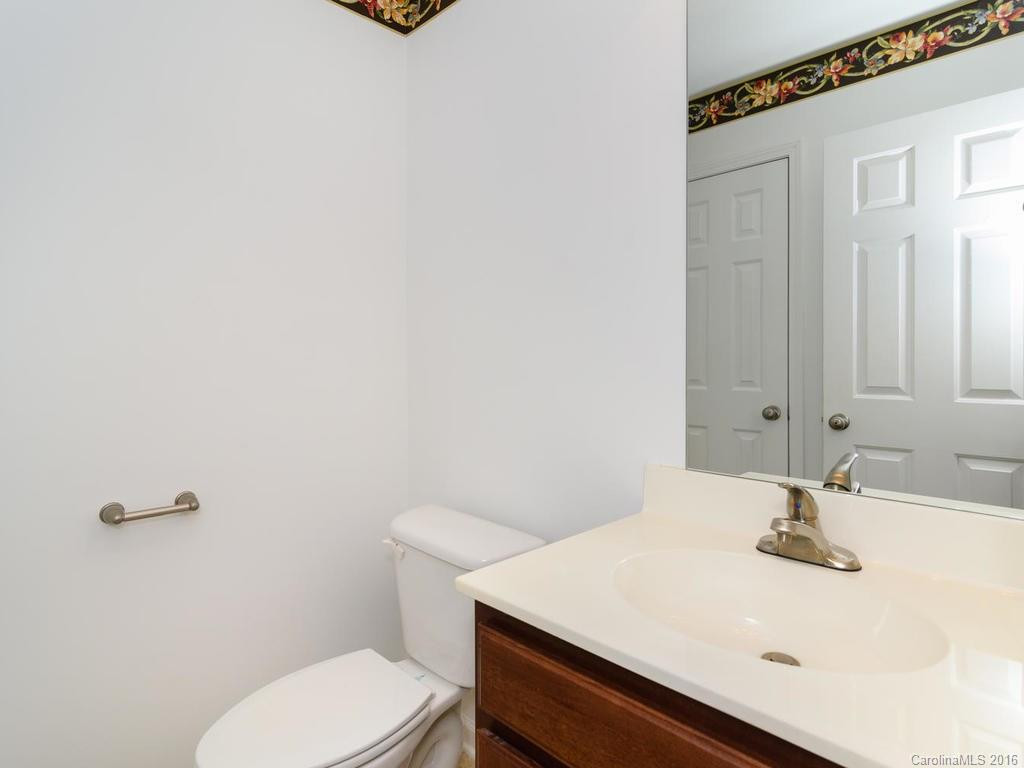 96 Torrington Avenue - Photo 16
