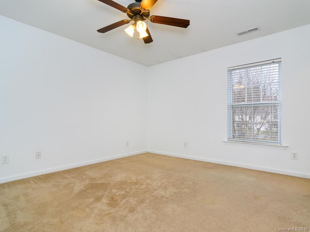 96 Torrington Avenue - Photo 17