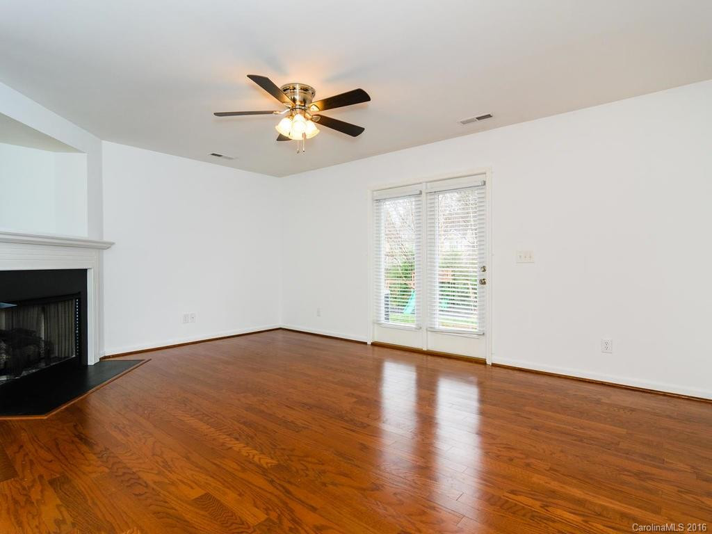96 Torrington Avenue - Photo 10