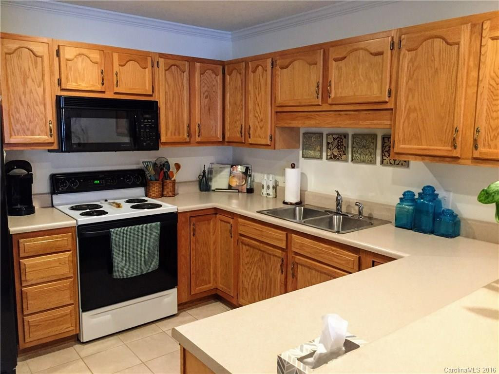 26 Willowick Drive #26 - Photo 5