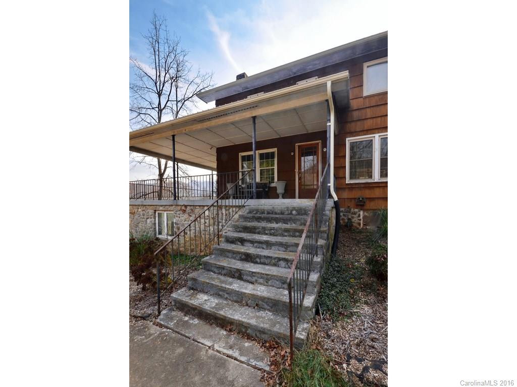 30 York Drive - Photo 2