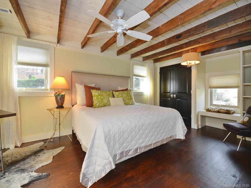 30 York Drive - Photo 18