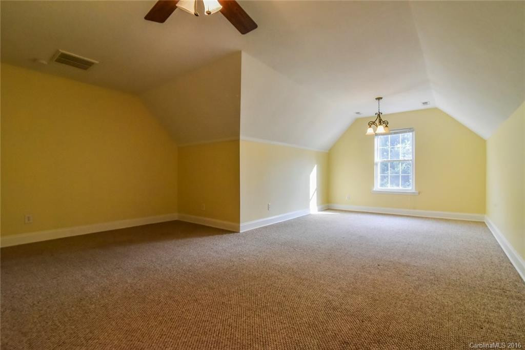 19 Mountain Shadows Drive - Photo 16