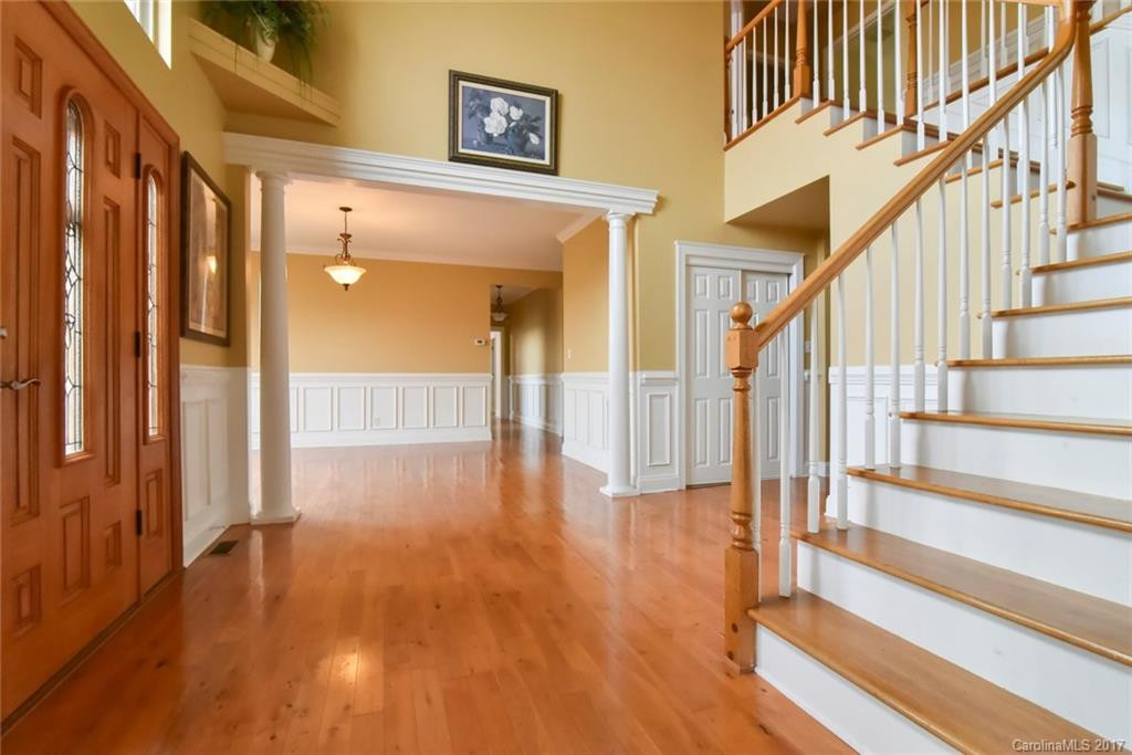 19 Mountain Shadows Drive - Photo 6