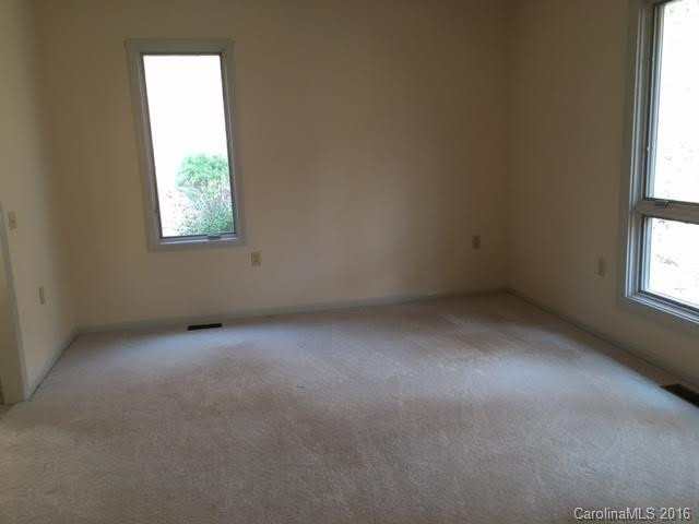 1424 Wolfpen Road - Photo 13