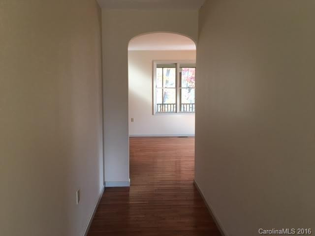1424 Wolfpen Road - Photo 5