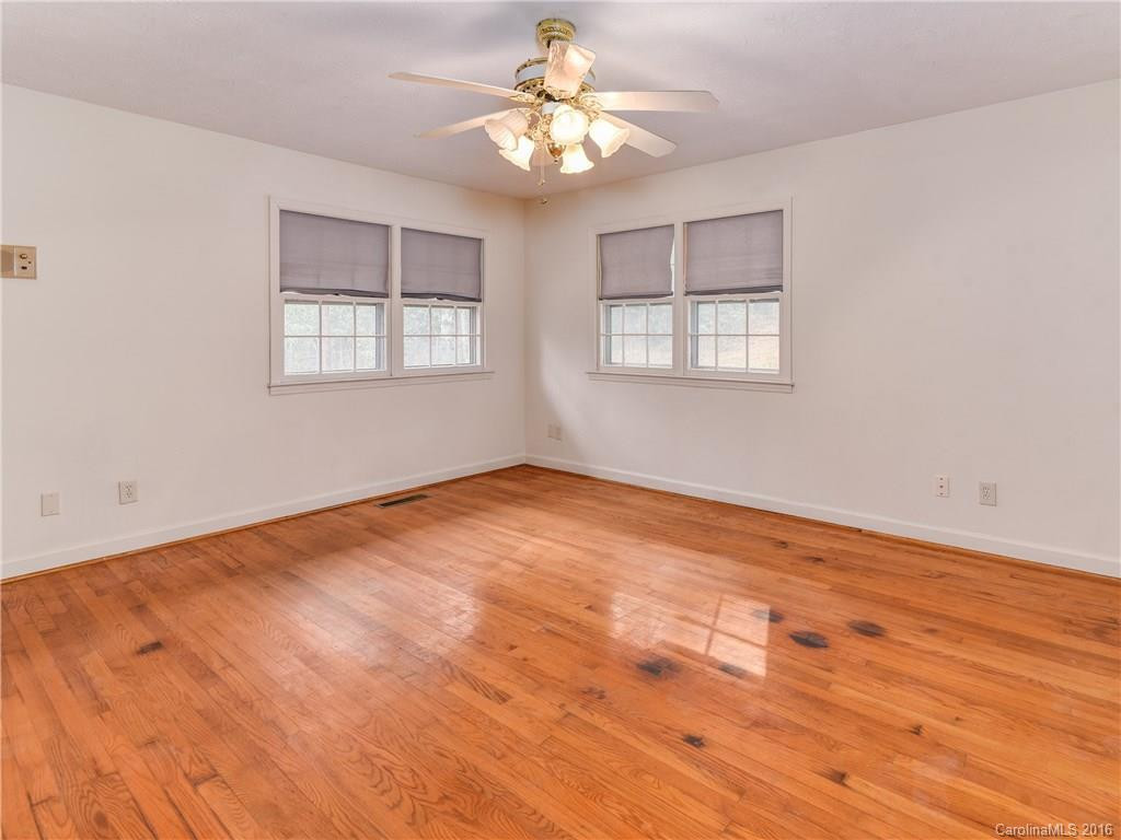 745 Charlotte Highway - Photo 16