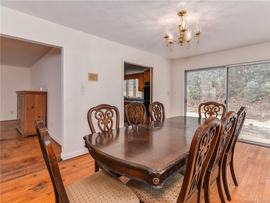 745 Charlotte Highway - Photo 8