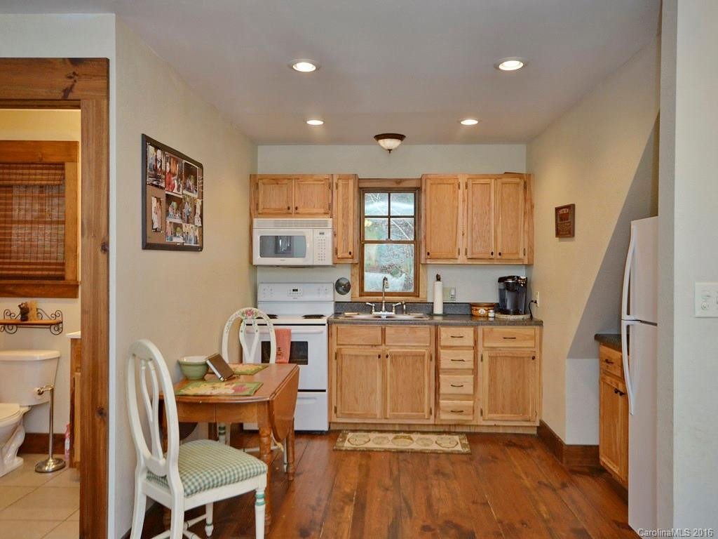 416 Dupont Road ##3 - Photo 20