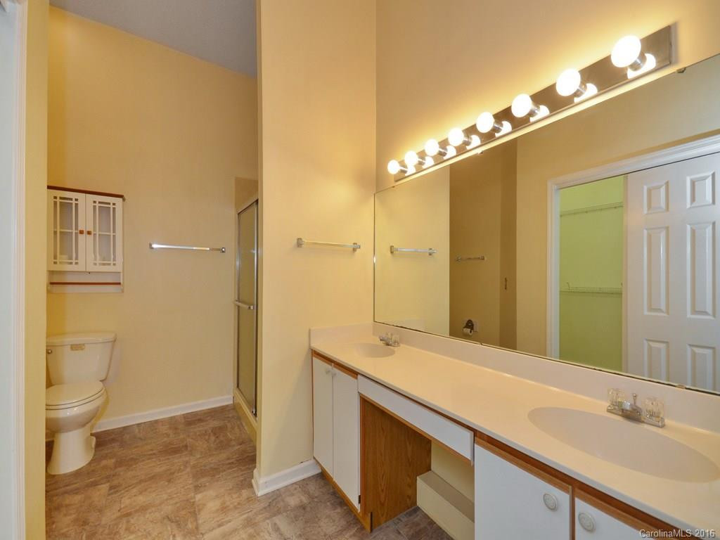 2 Tarragon Place #31 - Photo 13
